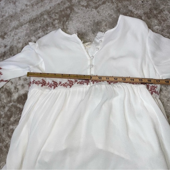 Orange Creek baby doll style 3/4 button down white embroidered boho flowy top - Picture 11 of 12